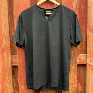 Steve’s Jeans Men’s V-Neck Short Sleeve Tee Size XL
